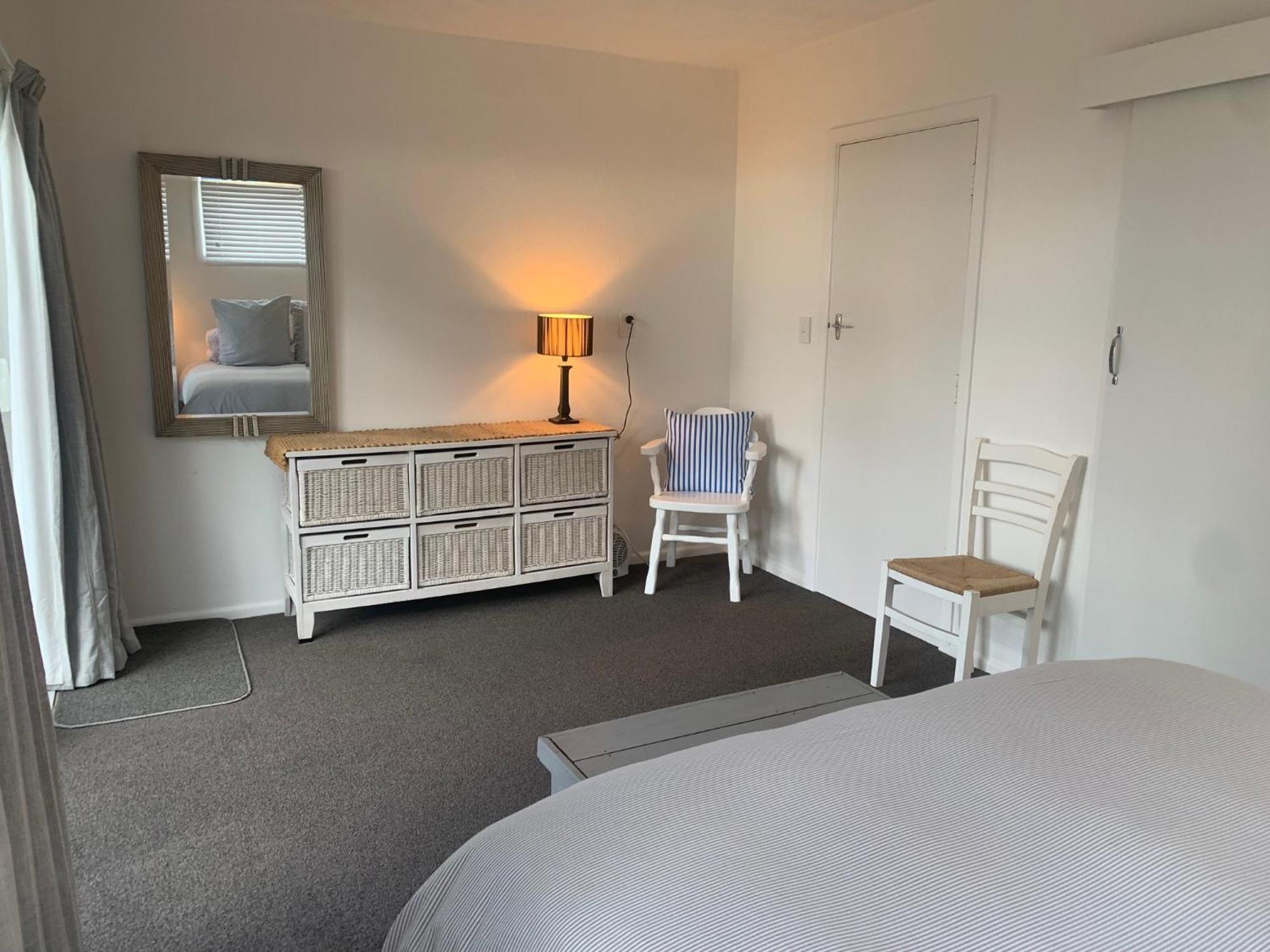 Beach Front Apartment Ohope ภายนอก รูปภาพ